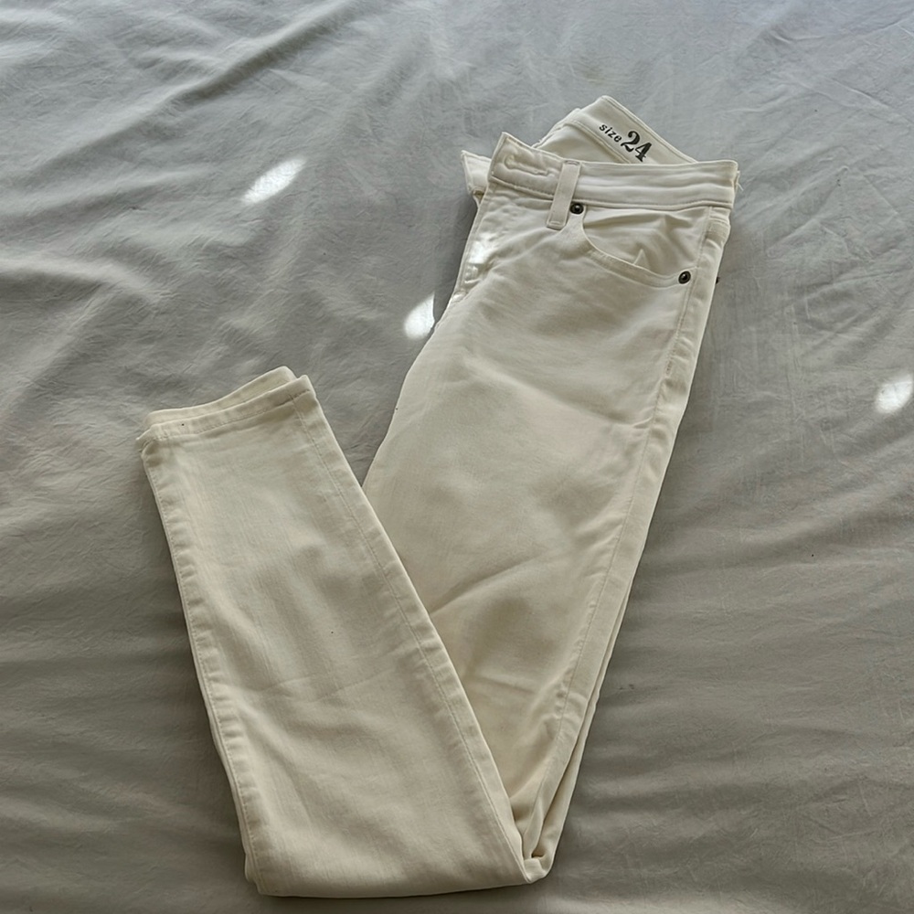 White full length skinny jeans